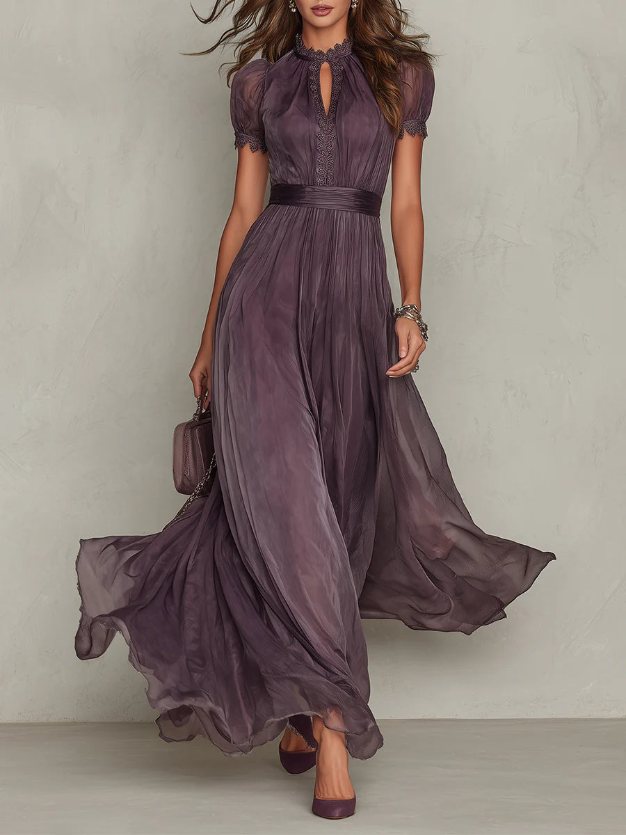 Beatrice — Robe longue en mousseline de soie violette à col en clé