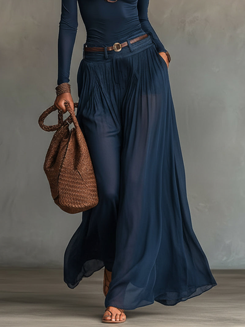 Alessia — Ensemble asymétrique bleu marine en tulle
