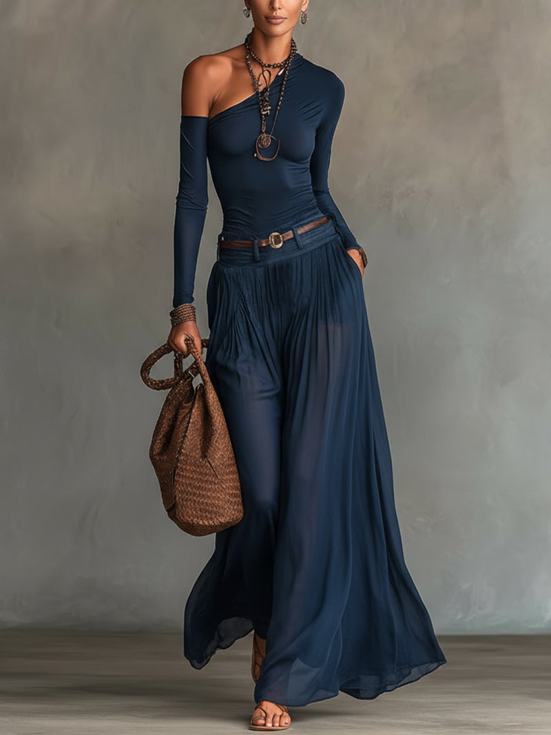 Alessia — Ensemble asymétrique bleu marine en tulle