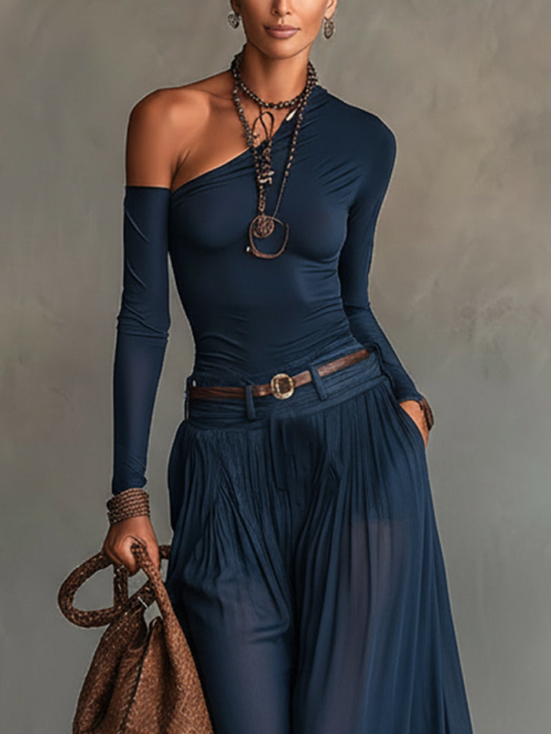 Alessia — Ensemble asymétrique bleu marine en tulle