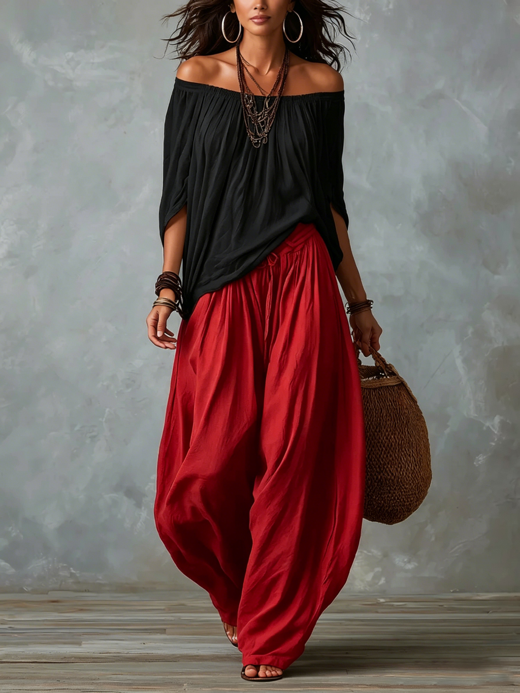 Mara — Robe épaules dénudées noire et rouge