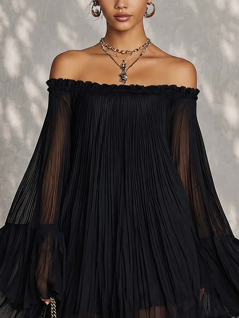 Mini-robe noire avec épaules dénudées et manches à volants